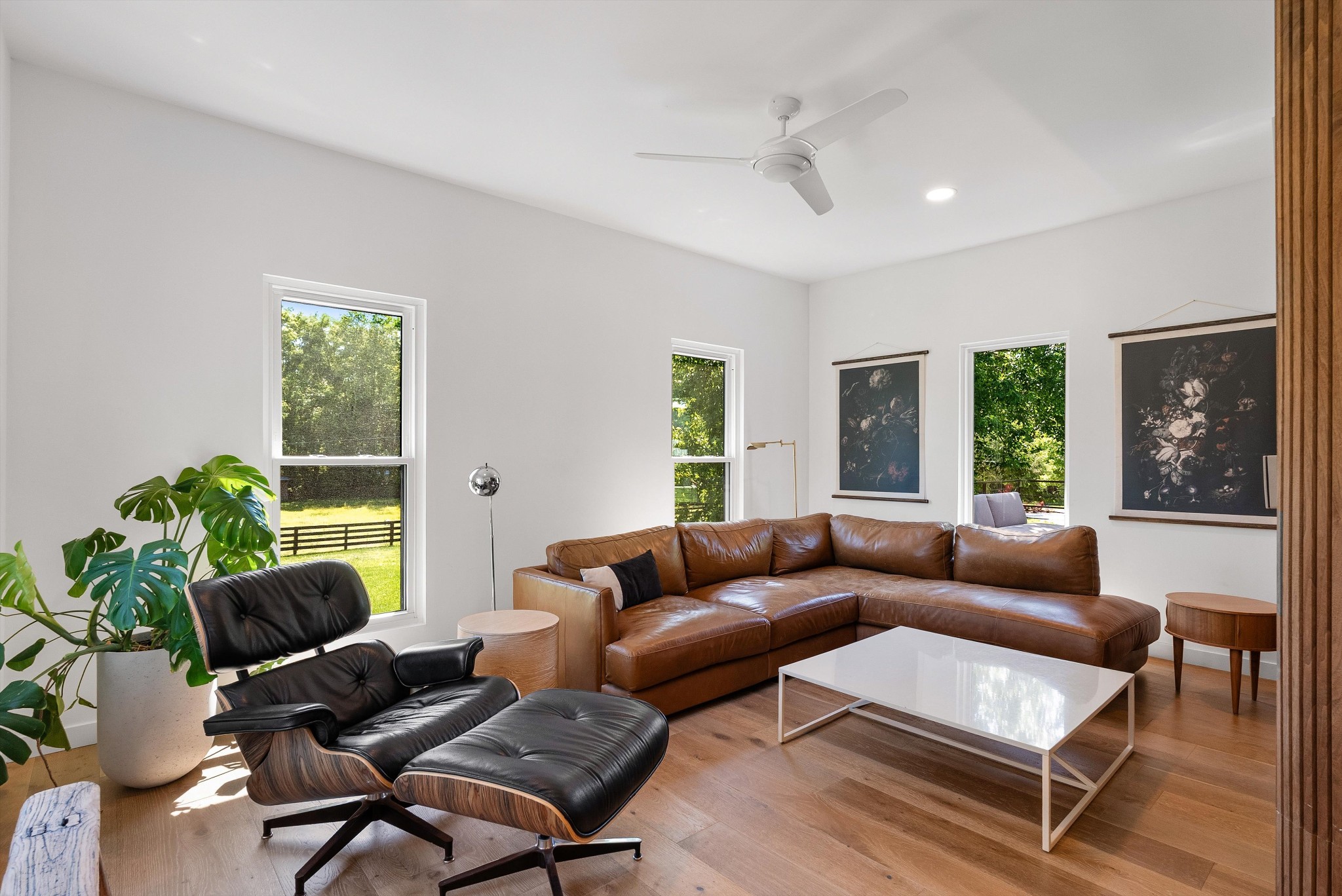 Listing image 55