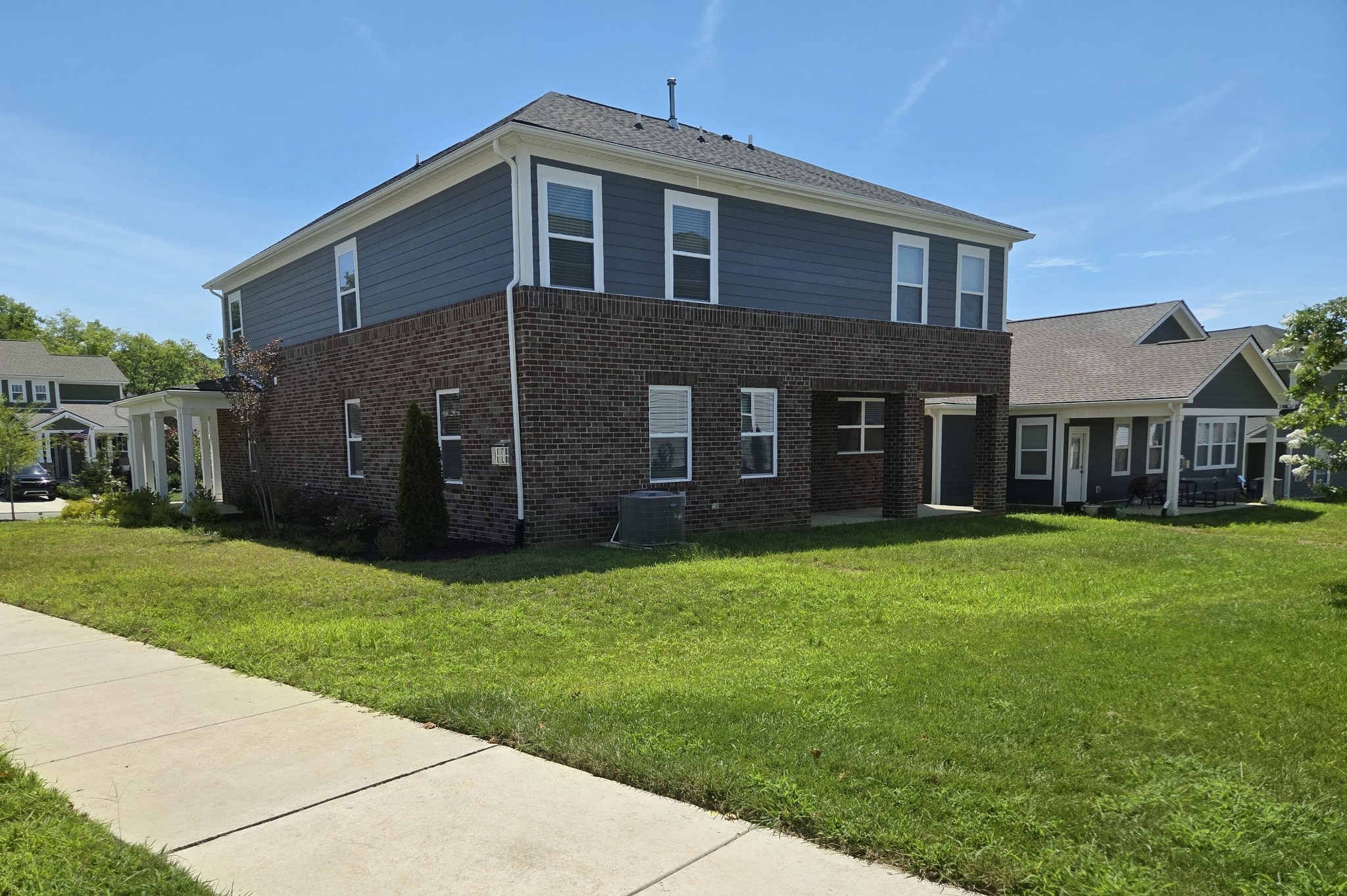 Listing image 5