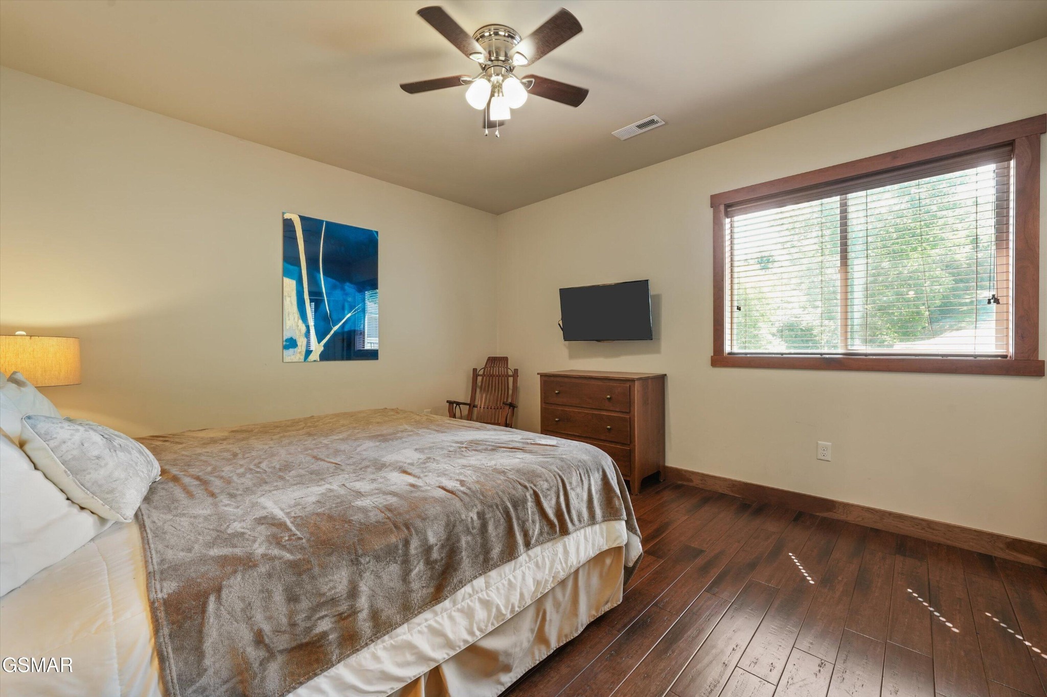 Listing image 55