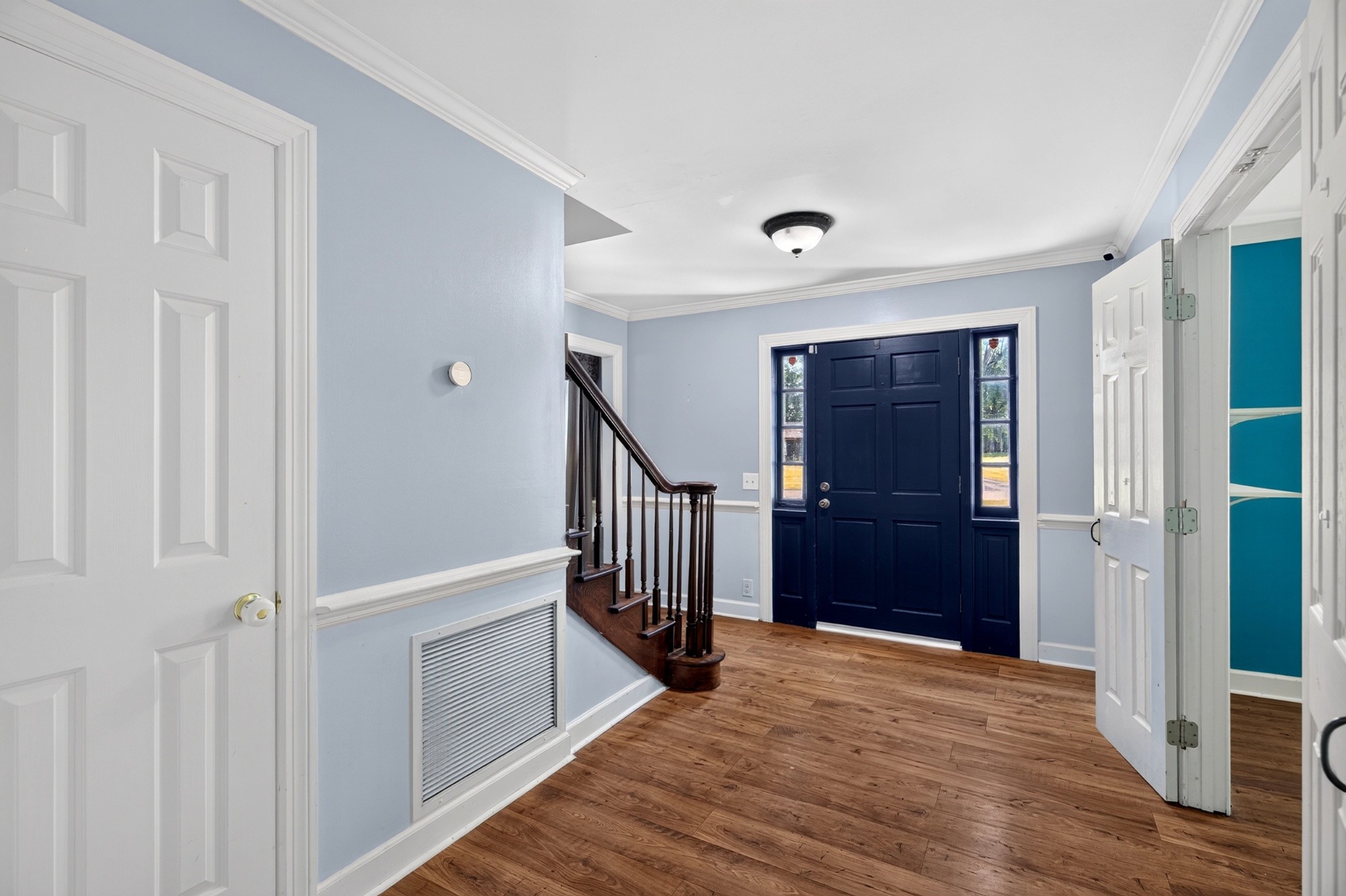 Listing image 6