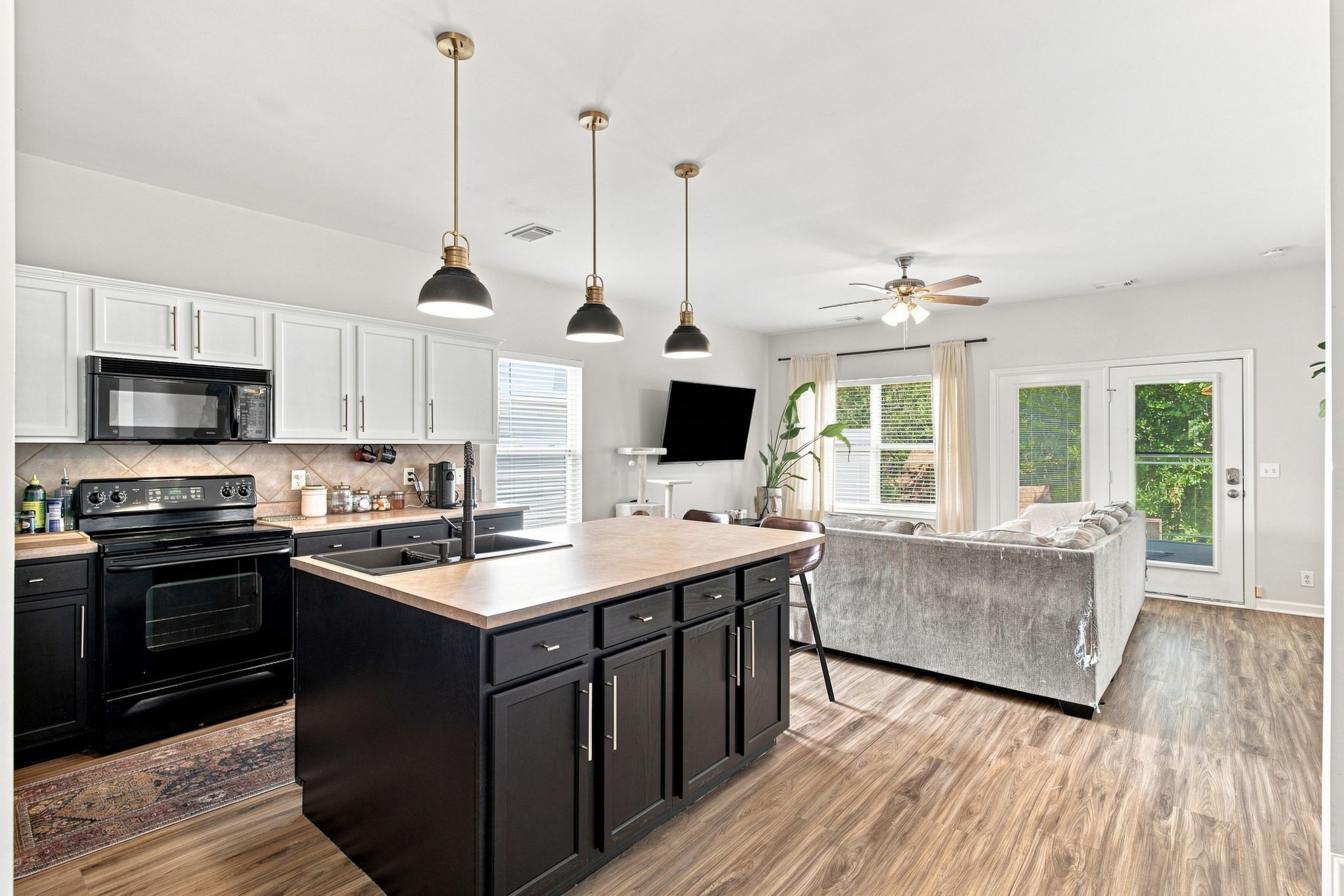 Listing image 11