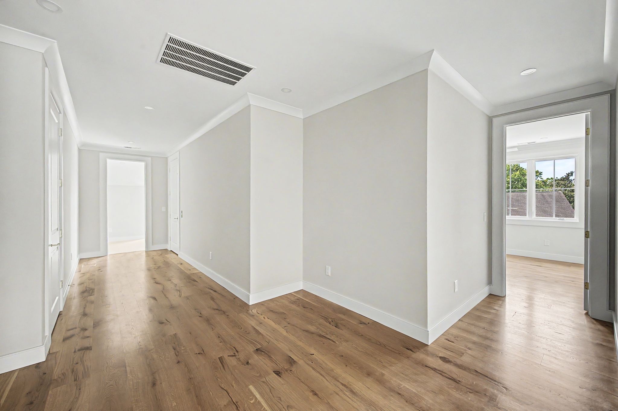 Listing image 87