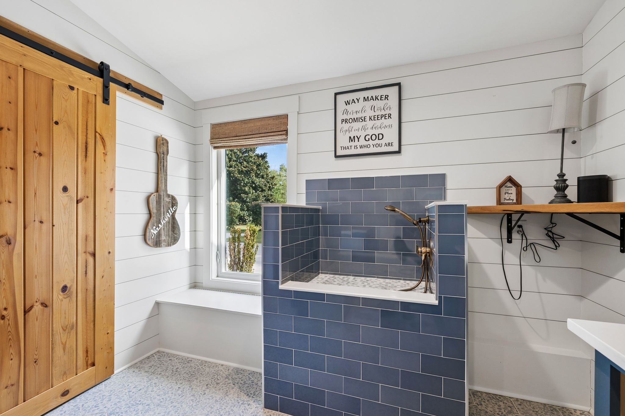 Listing image 41