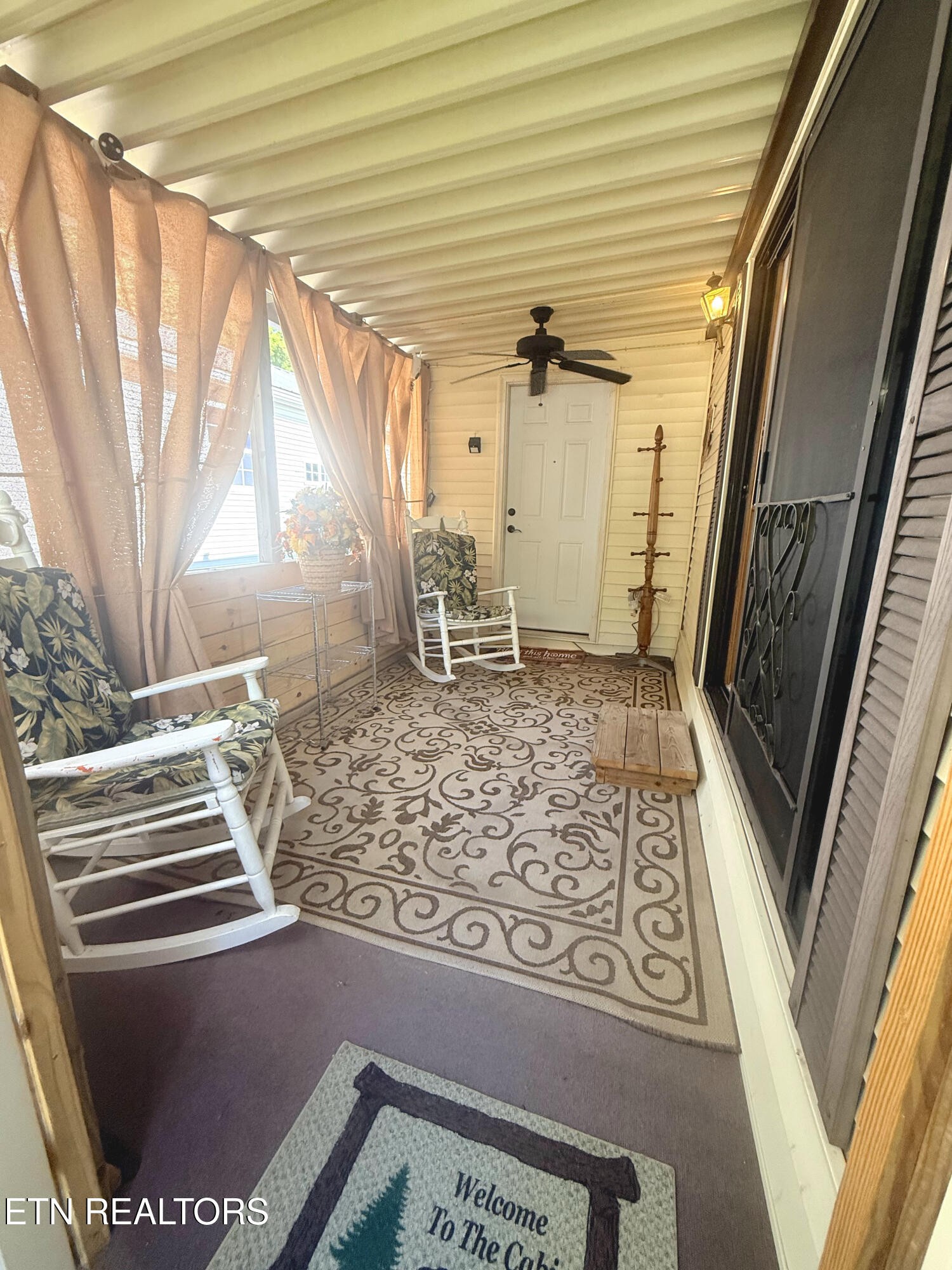 Listing image 6