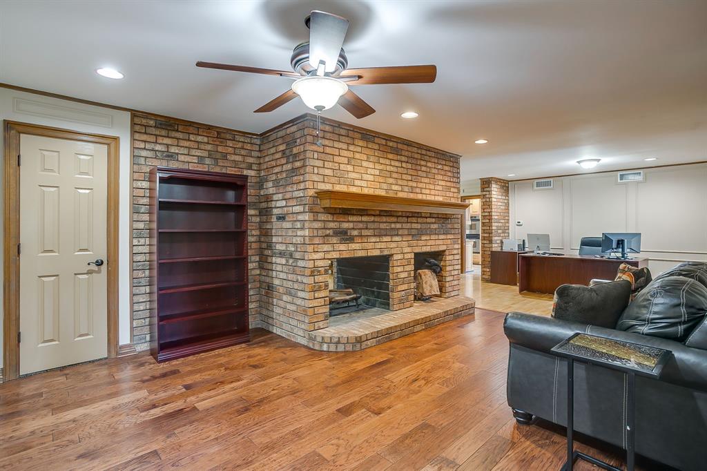 Listing image 13