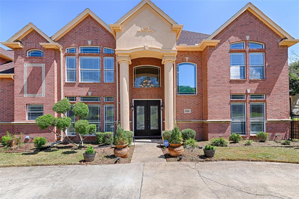 Listing image 1
