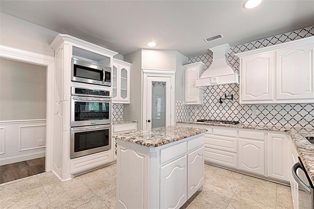 Listing image 11