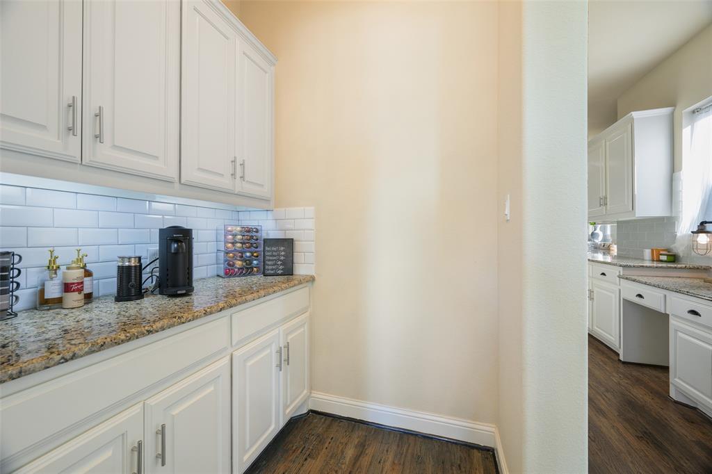 Listing image 23