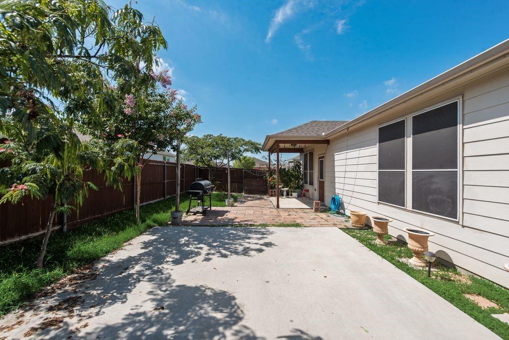 Listing image 57