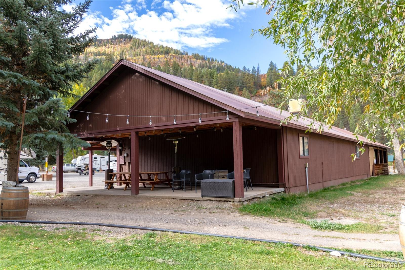 Listing image 42