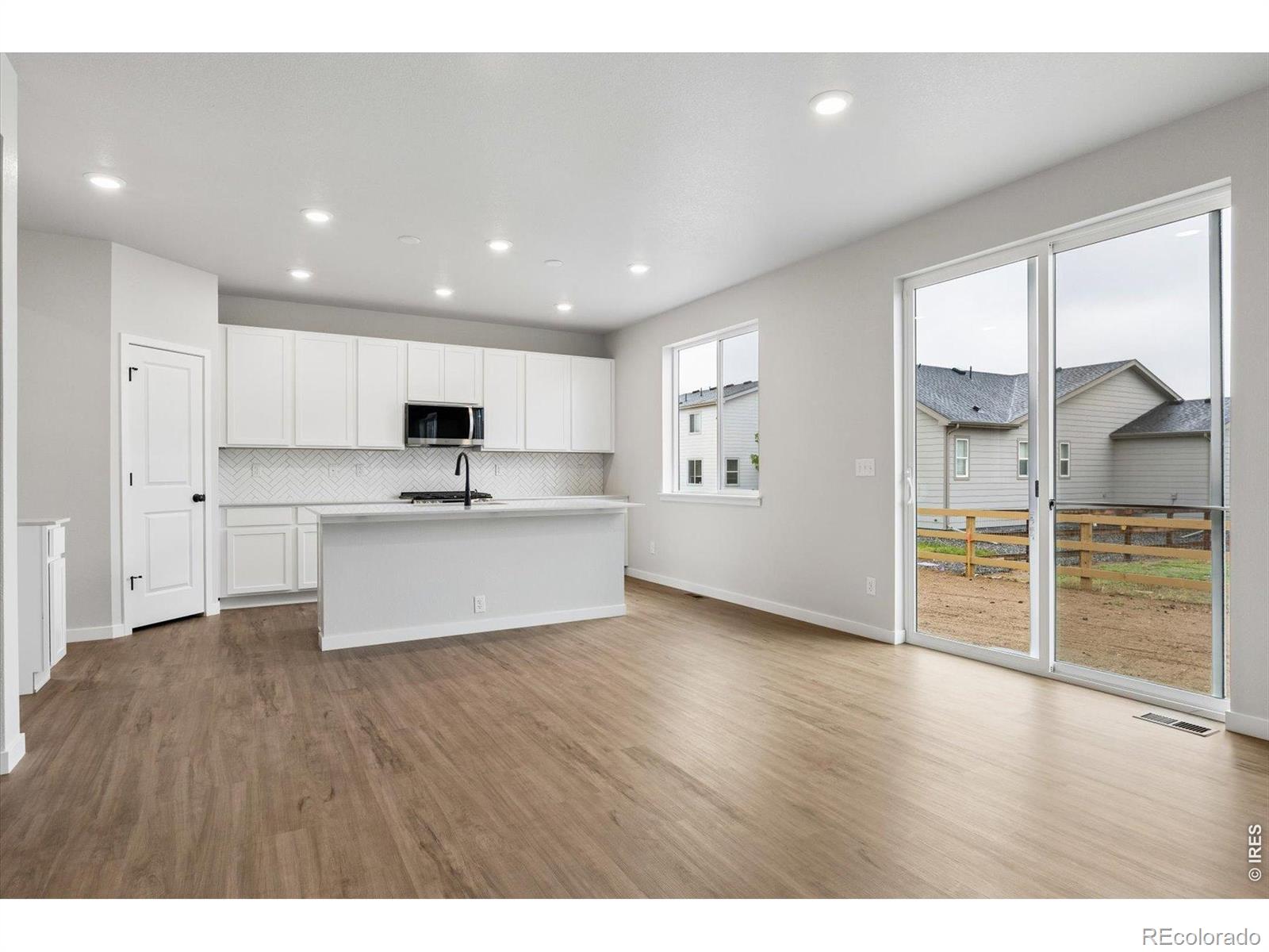 Listing image 6