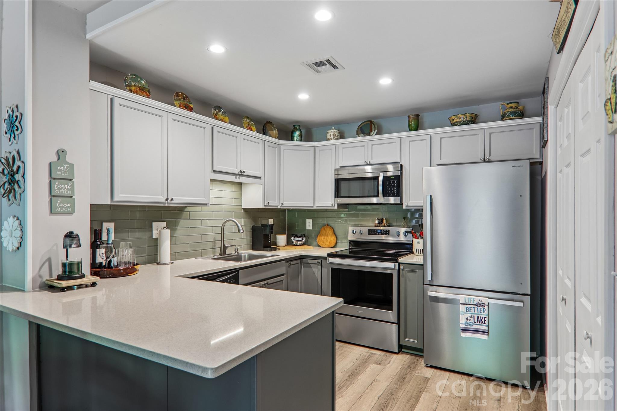 Listing image 10