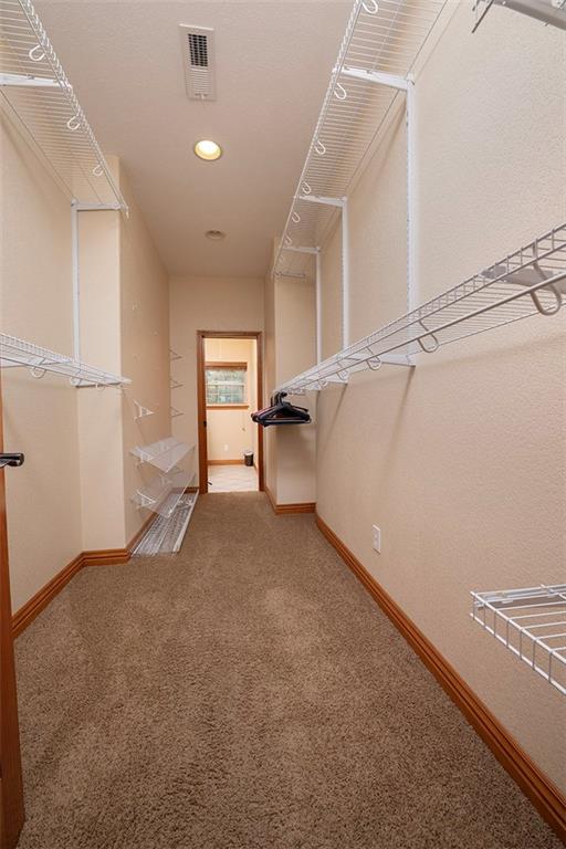 Listing image 52