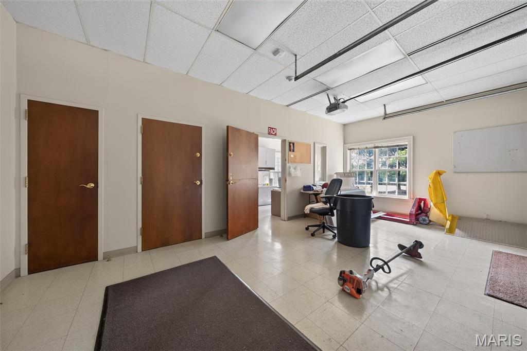 Listing image 87