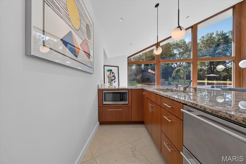 Listing image 55