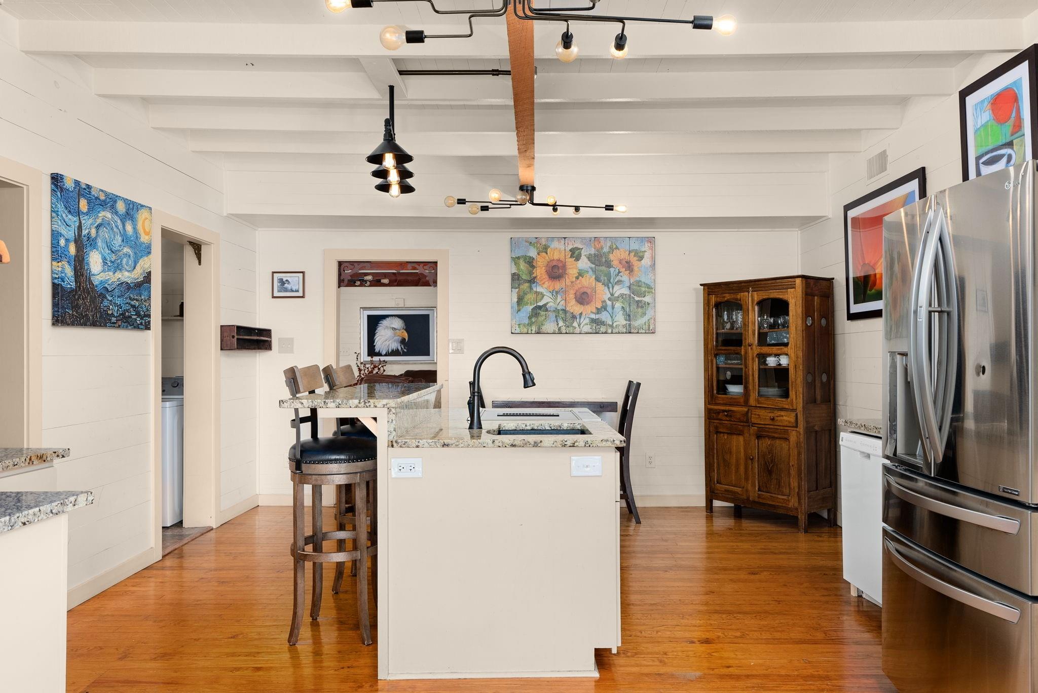 Listing image 9