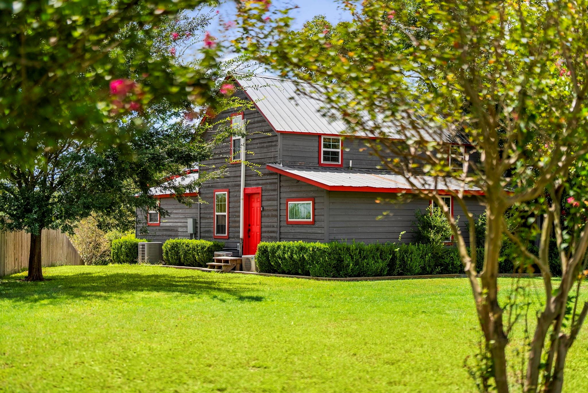 Listing image 37
