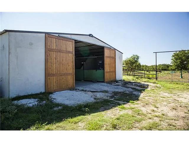Listing image 25