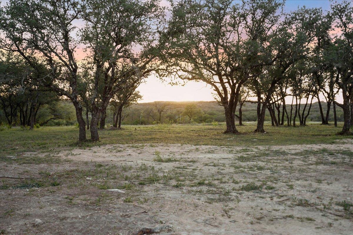 Listing image 30
