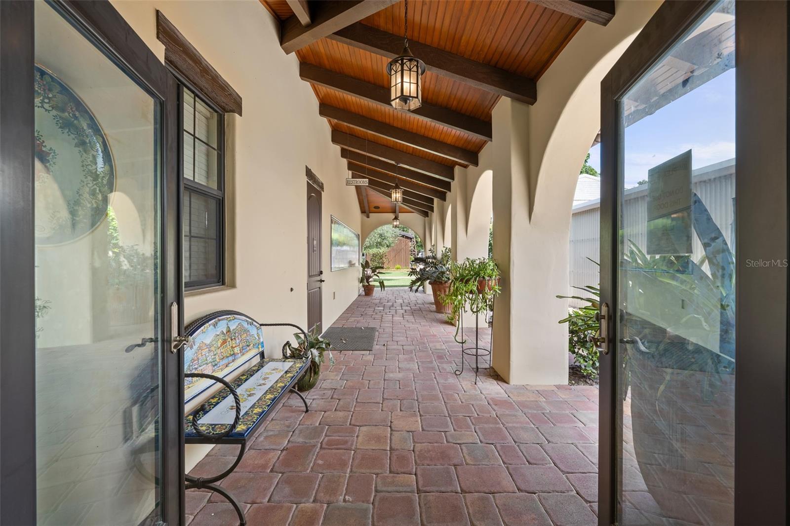 Listing image 16