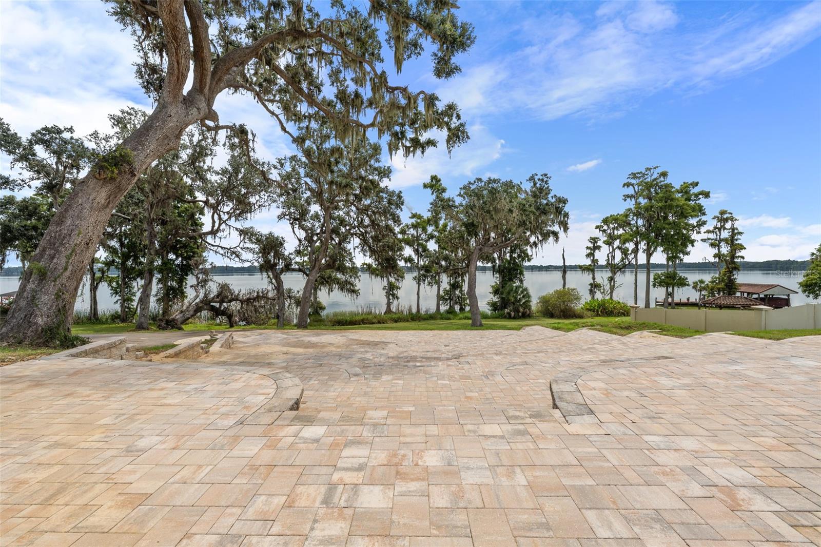 Listing image 40