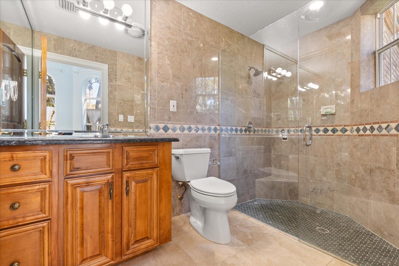 Listing image 55