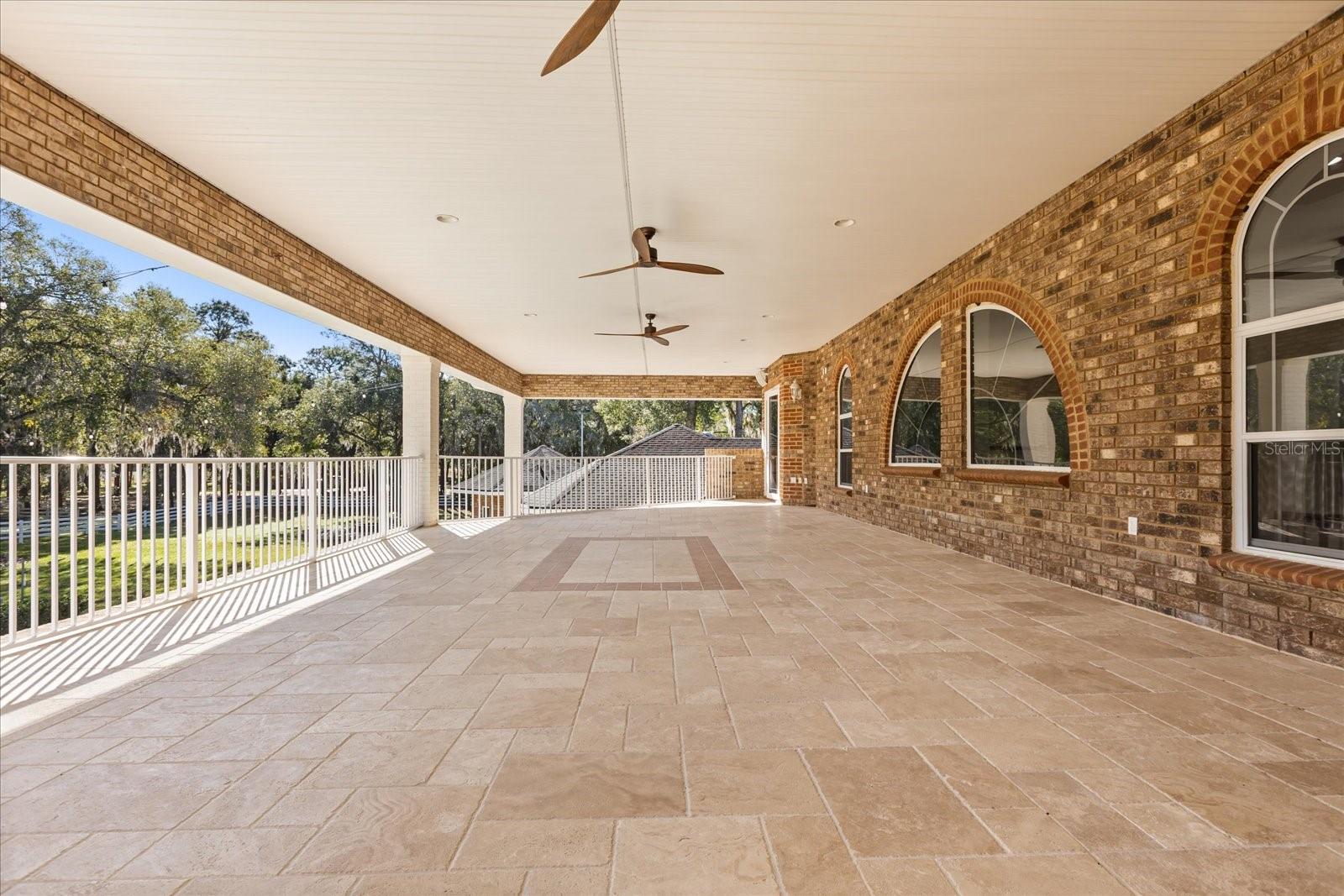 Listing image 79