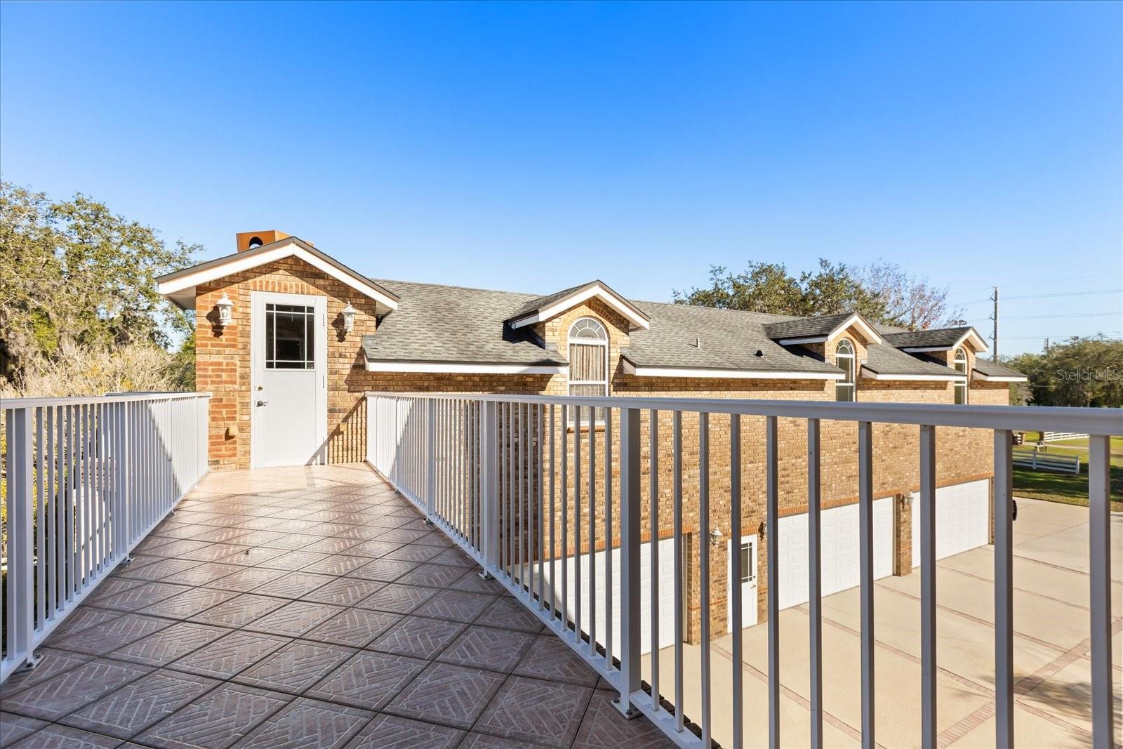 Listing image 80