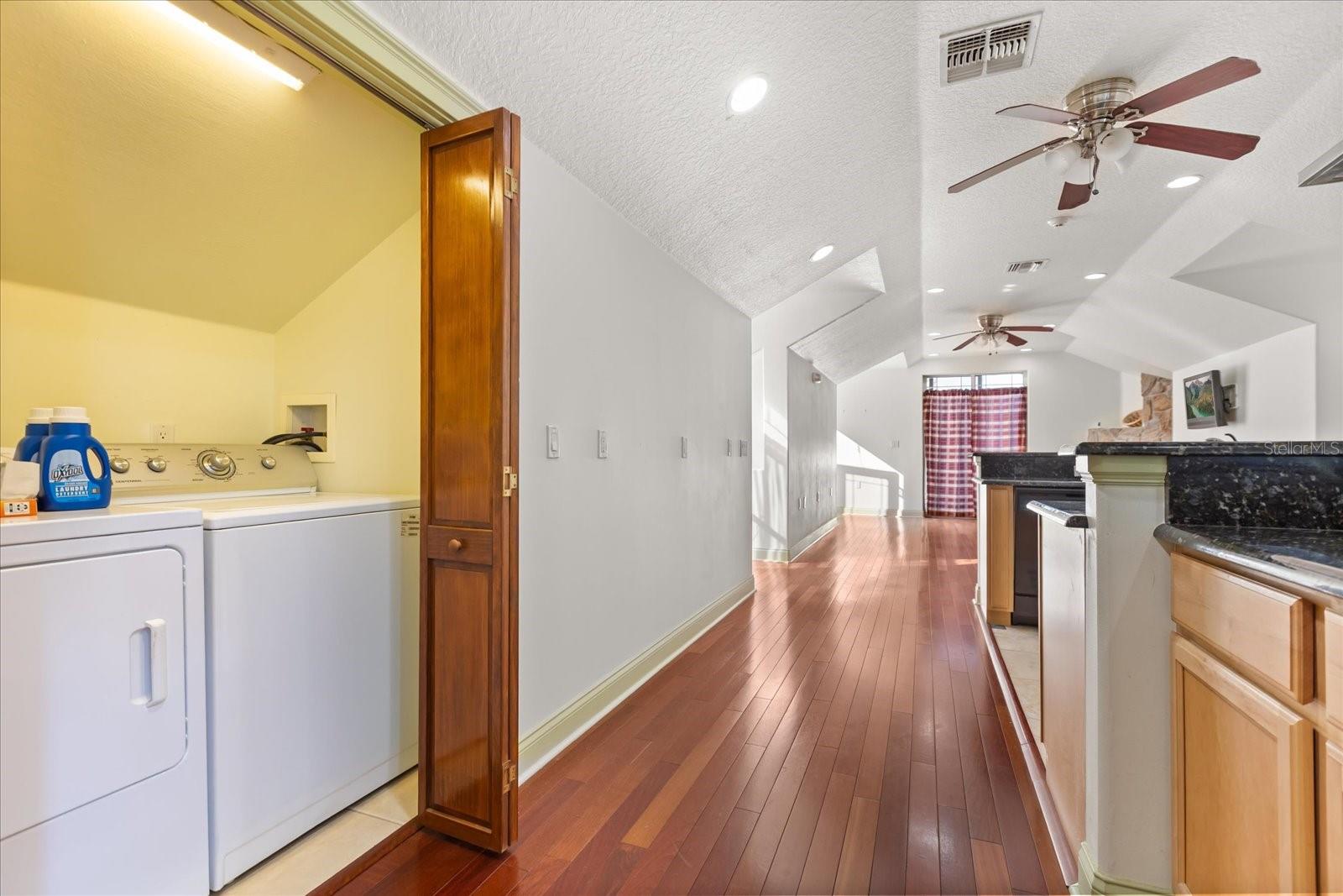 Listing image 85