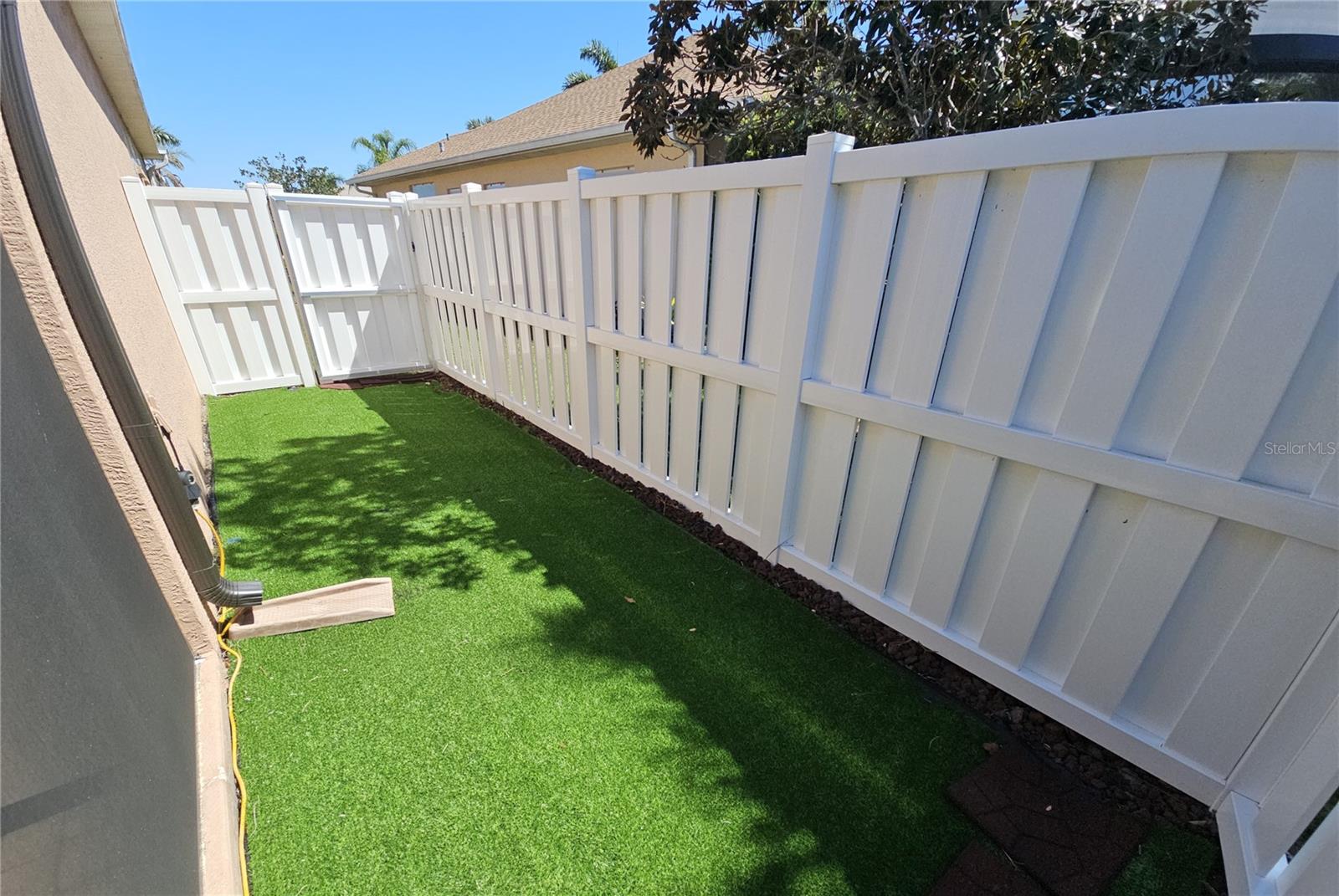 Listing image 56