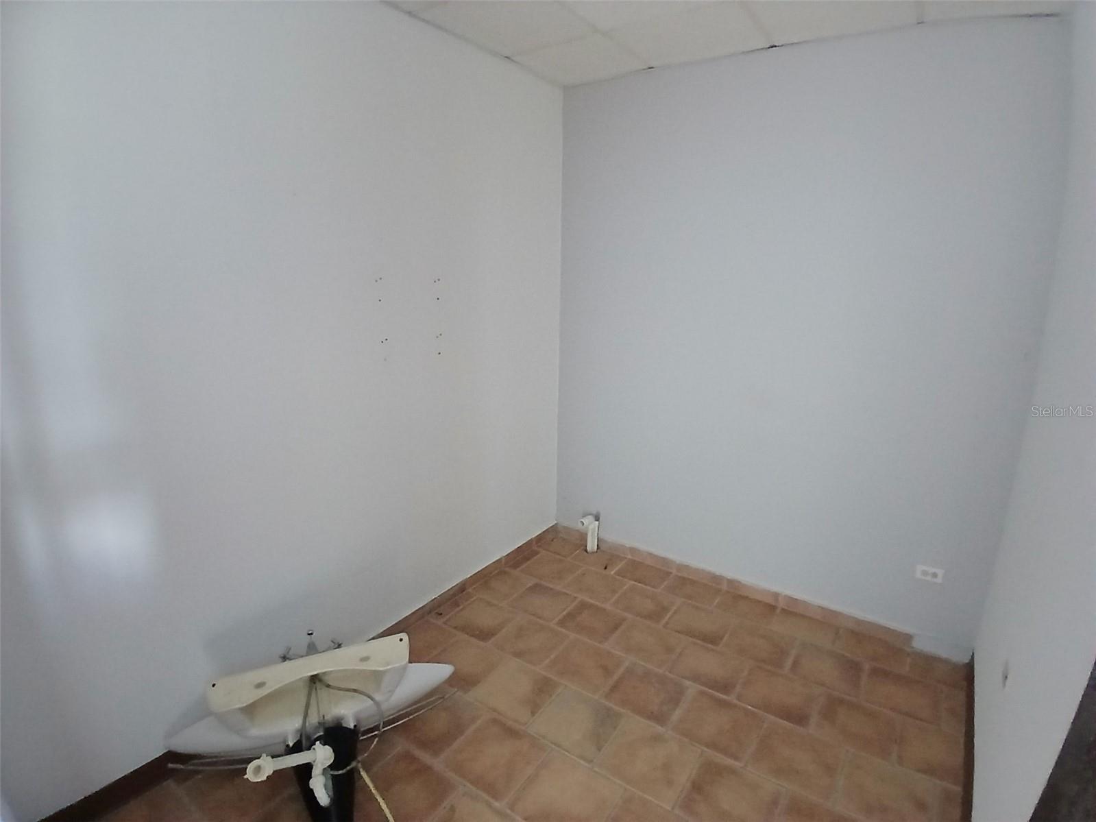 Listing image 30