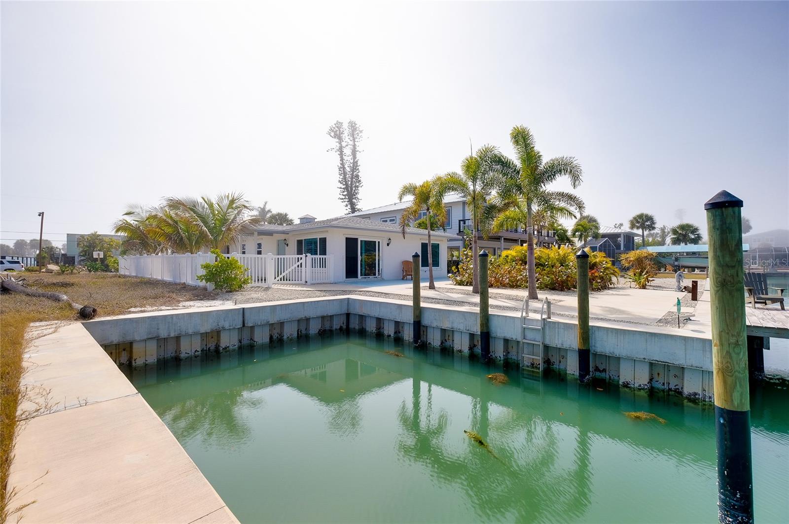 Listing image 50