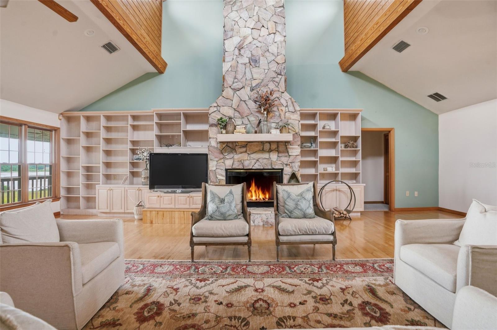 Listing image 13