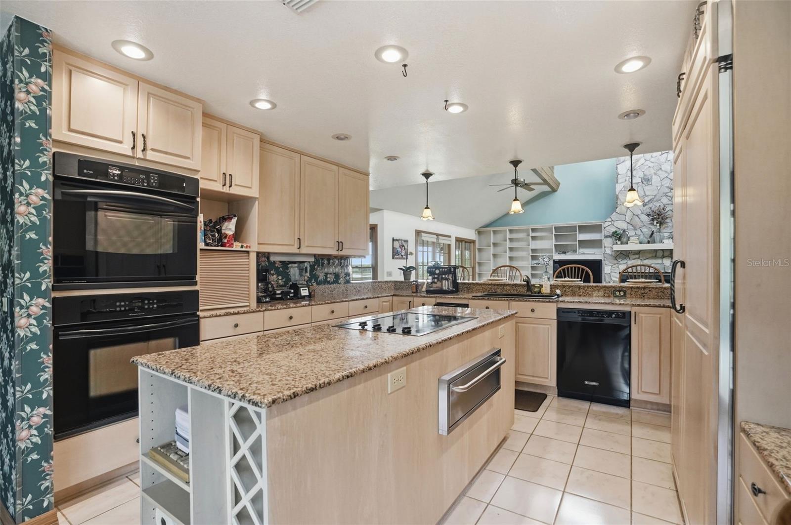 Listing image 14