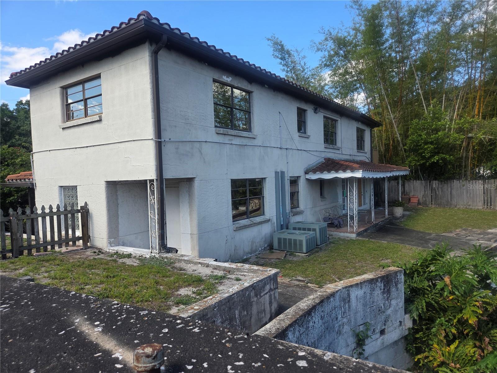 Listing image 4