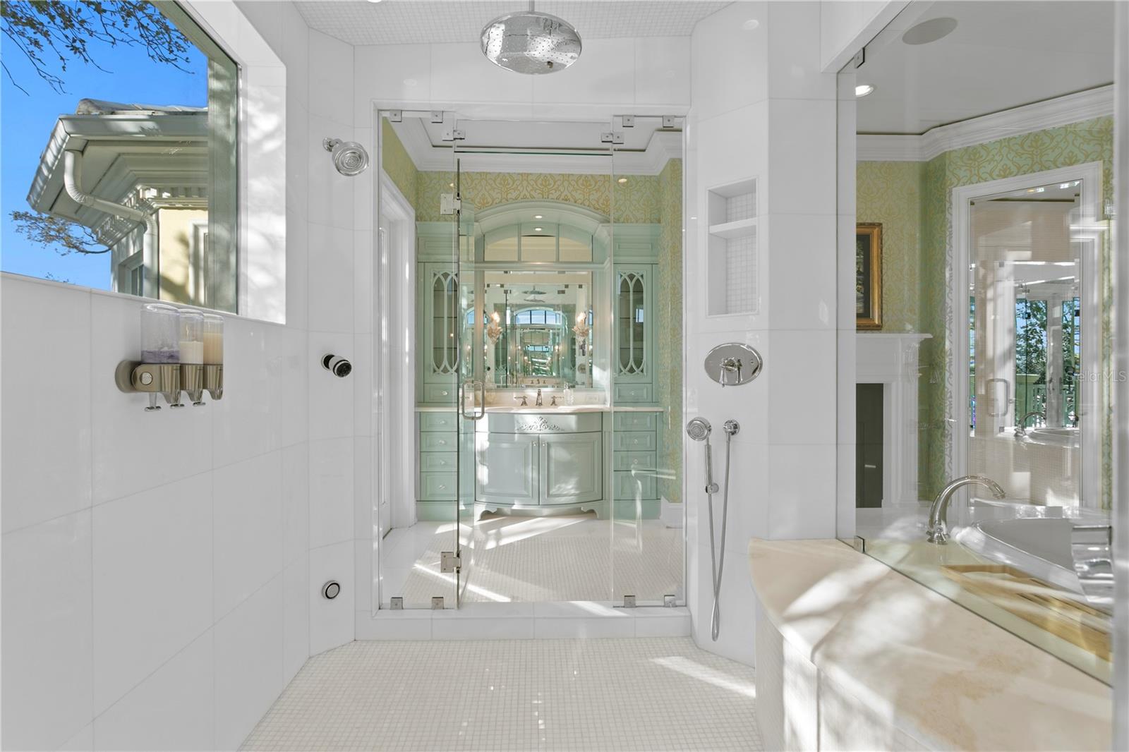 Listing image 51