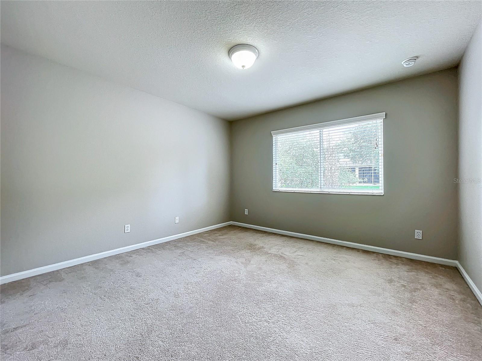 Listing image 56