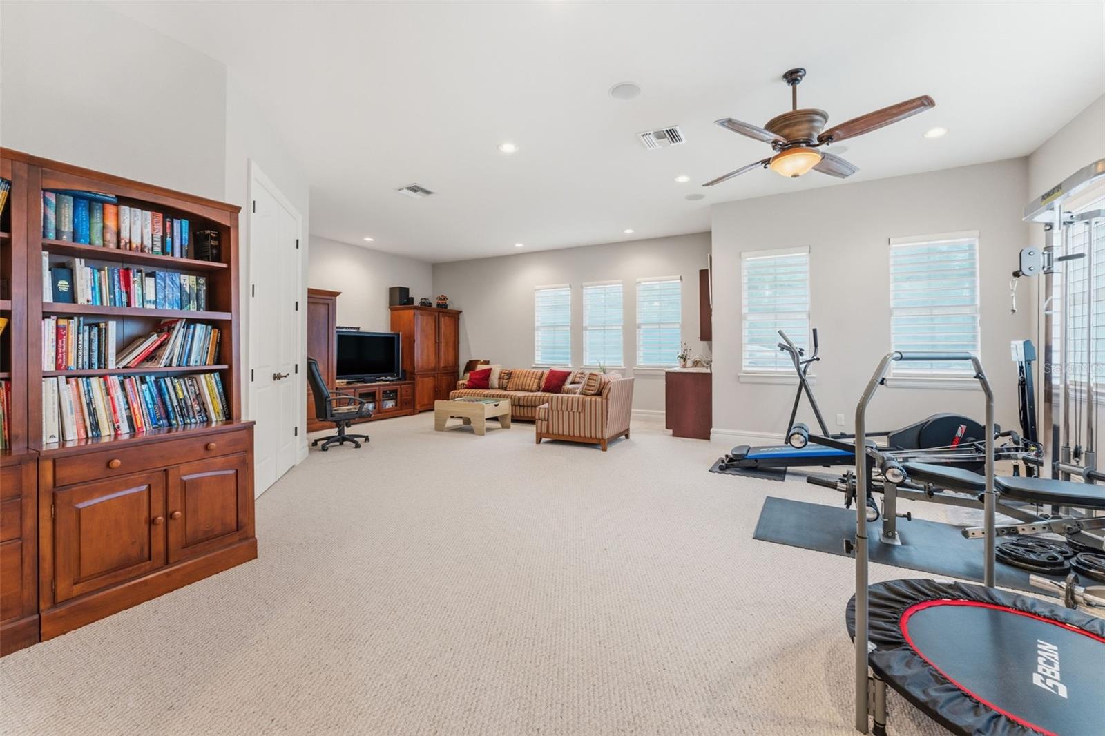 Listing image 58