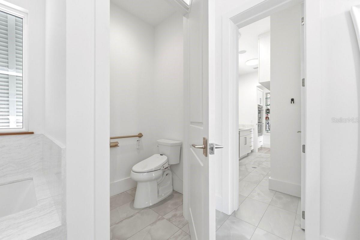 Listing image 57