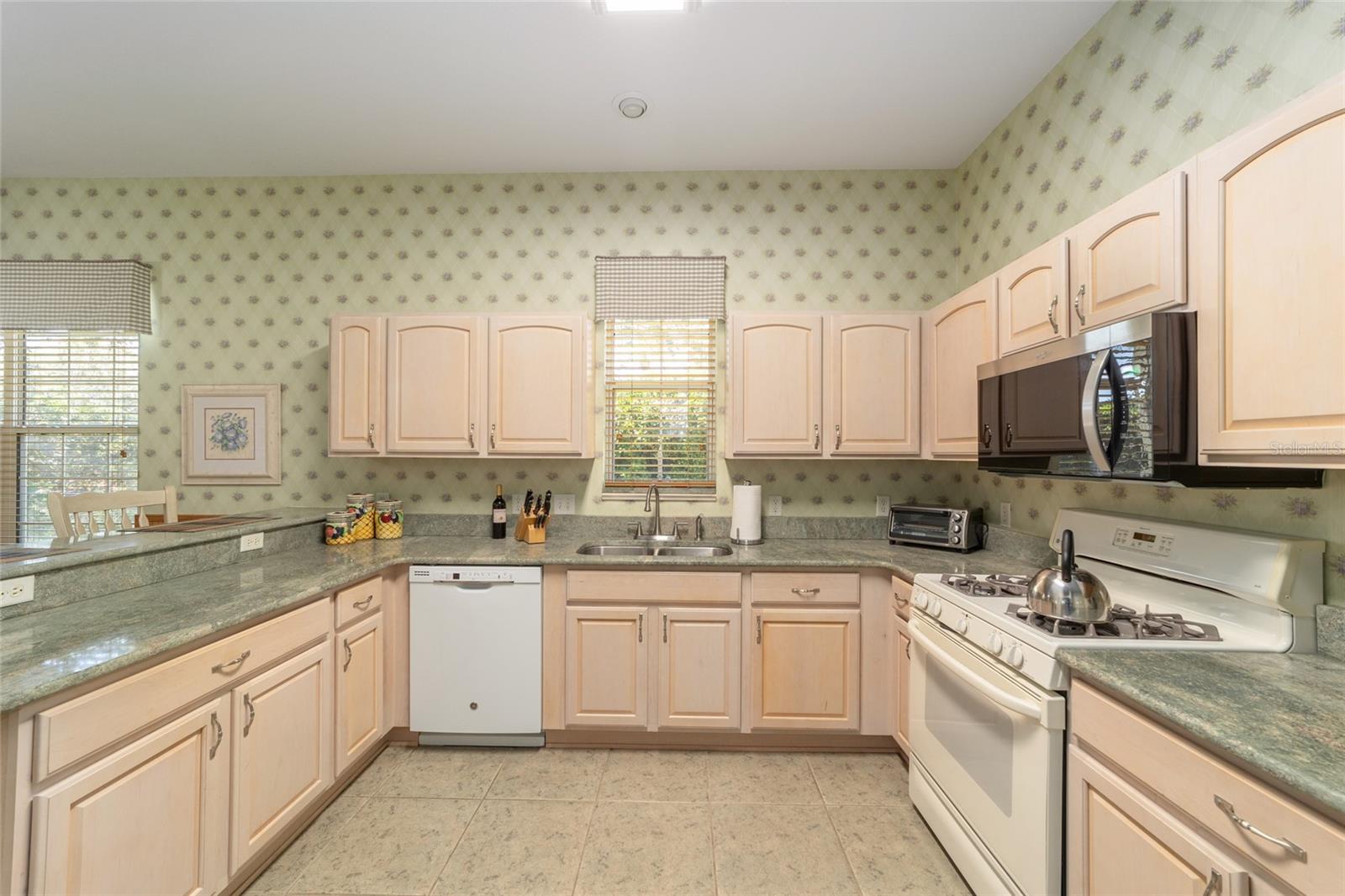 Listing image 14