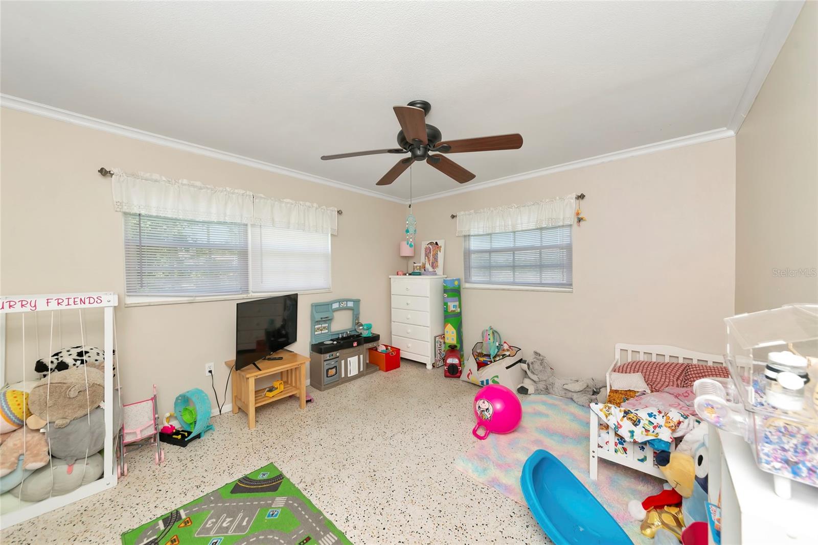 Listing image 23