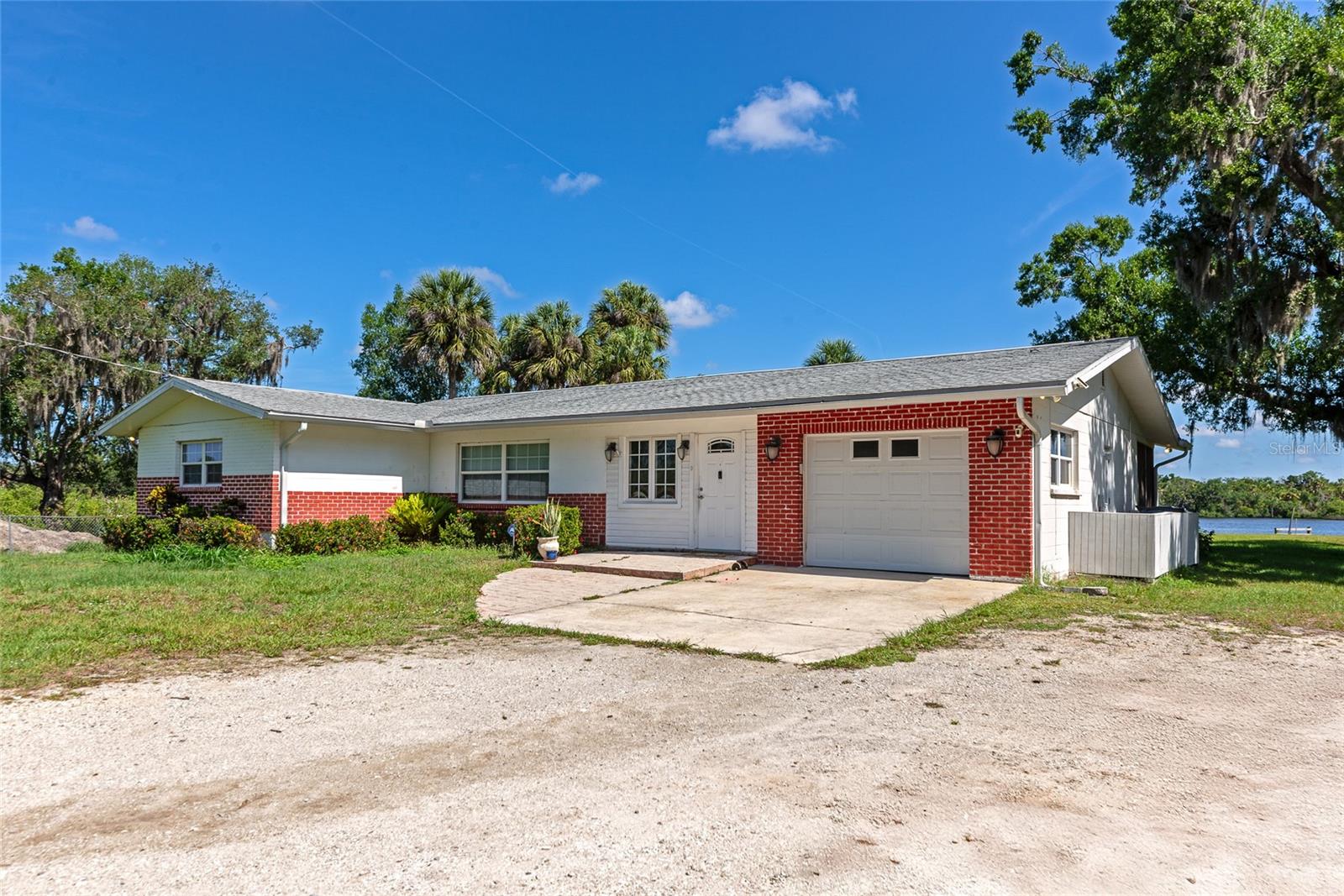 Listing image 76