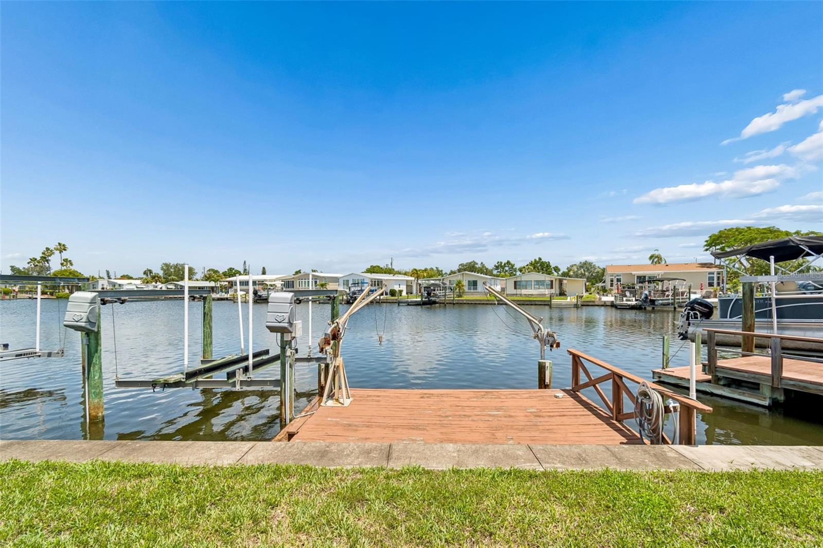 Listing image 52