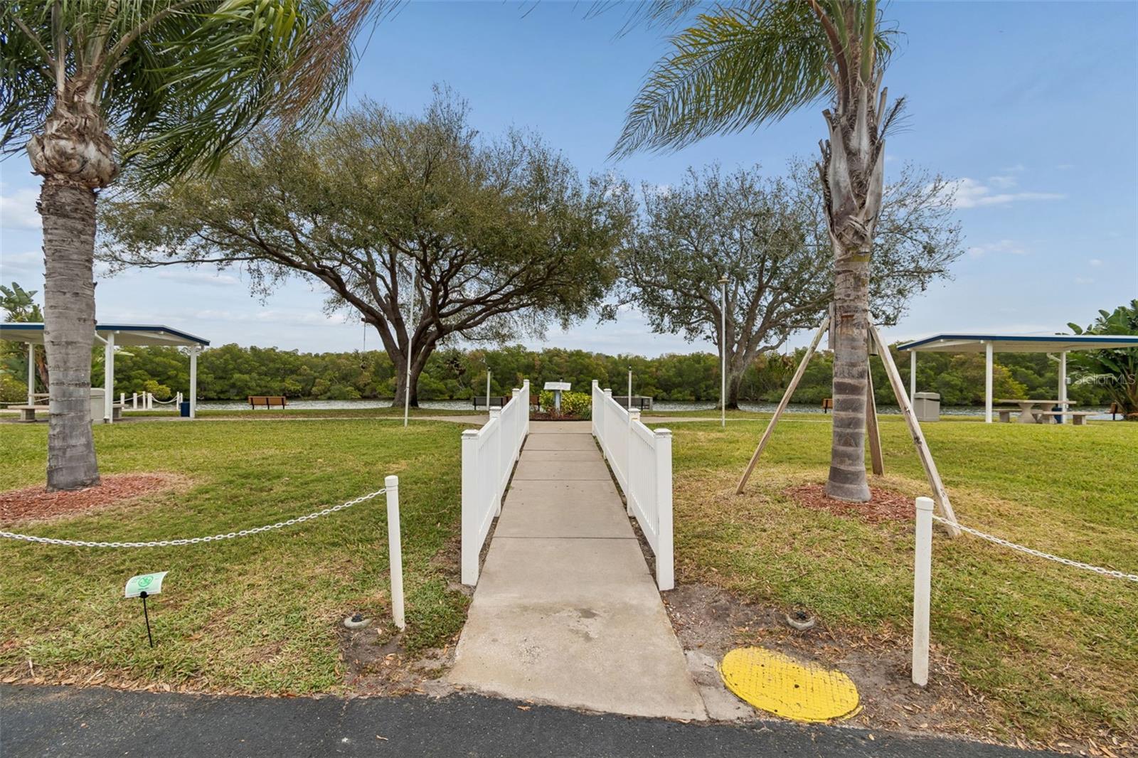 Listing image 82
