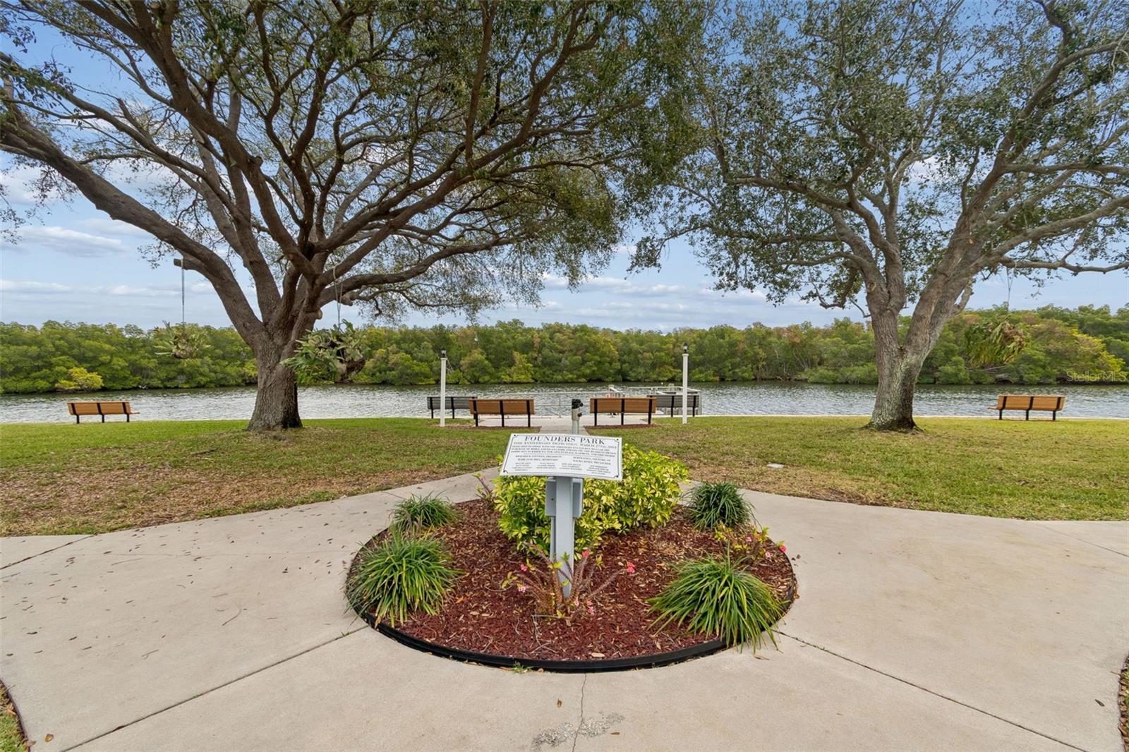Listing image 83