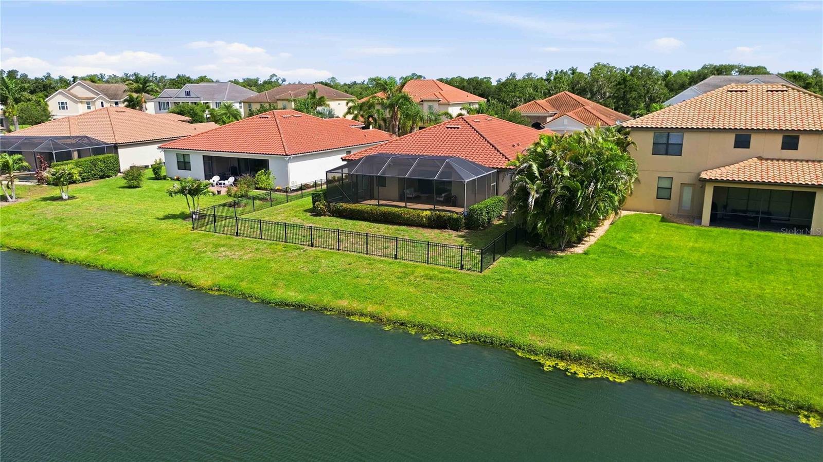 Listing image 52