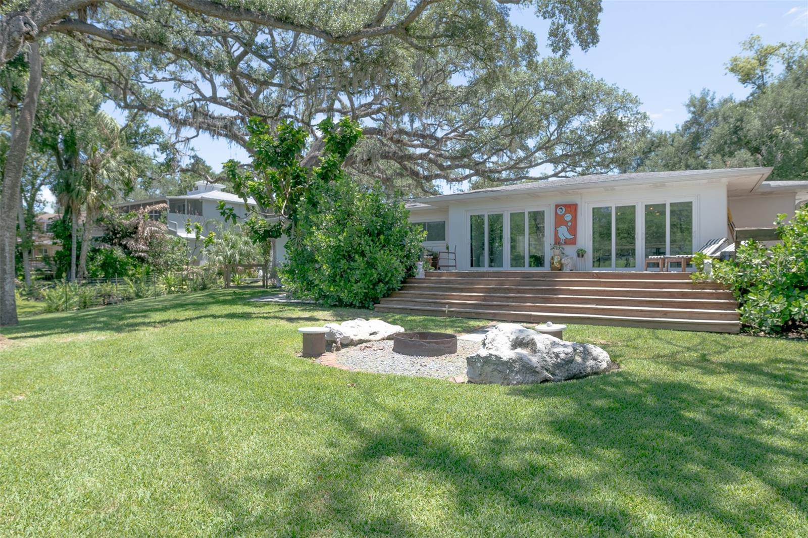 Listing image 24