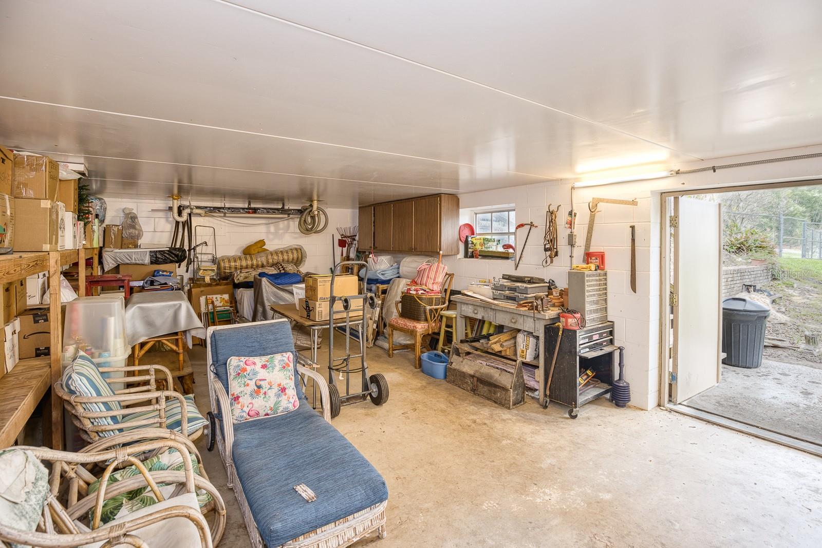 Listing image 54
