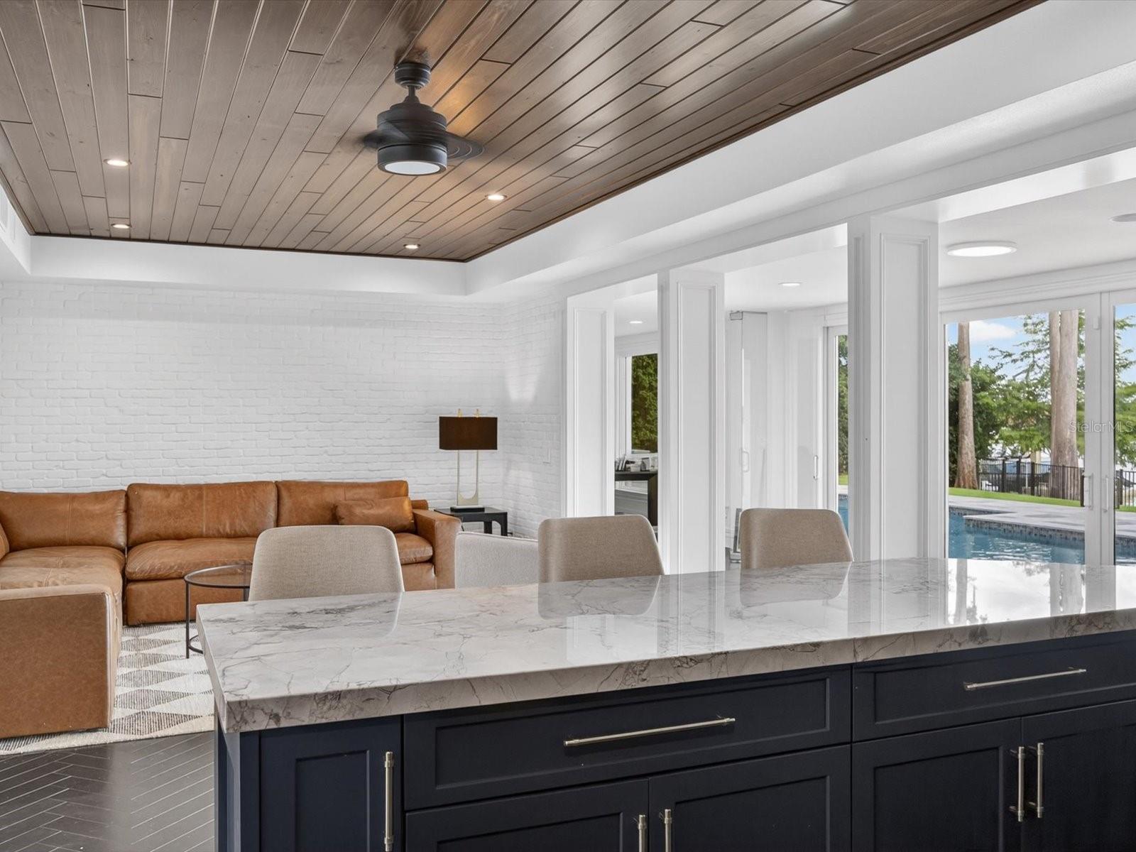 Listing image 84