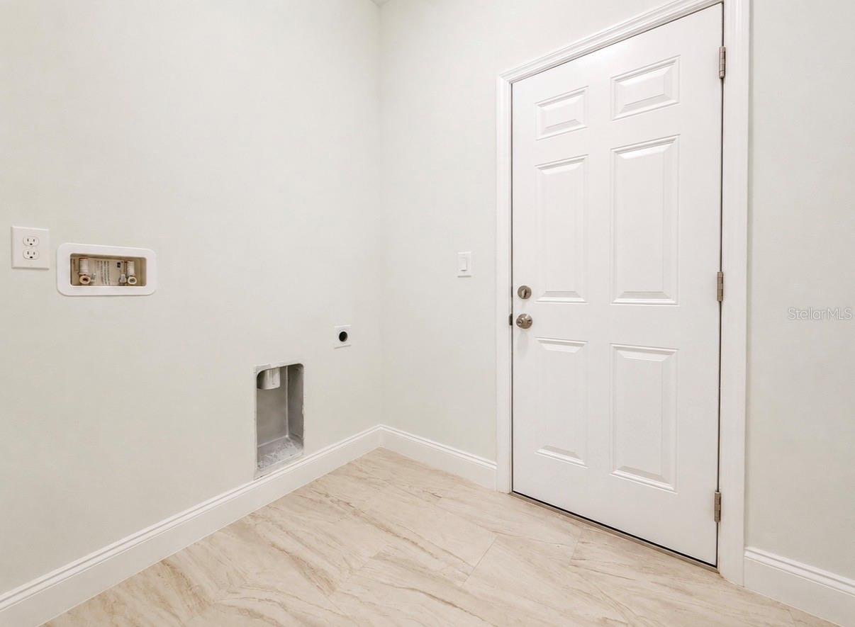 Listing image 51